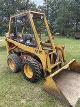 mf 711b skid steer|Massey Ferguson 711B skid.